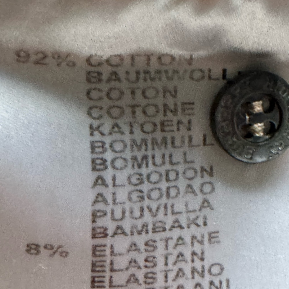Burberry Silver Button on Plaid Fabric like new - Picture 5 of 6